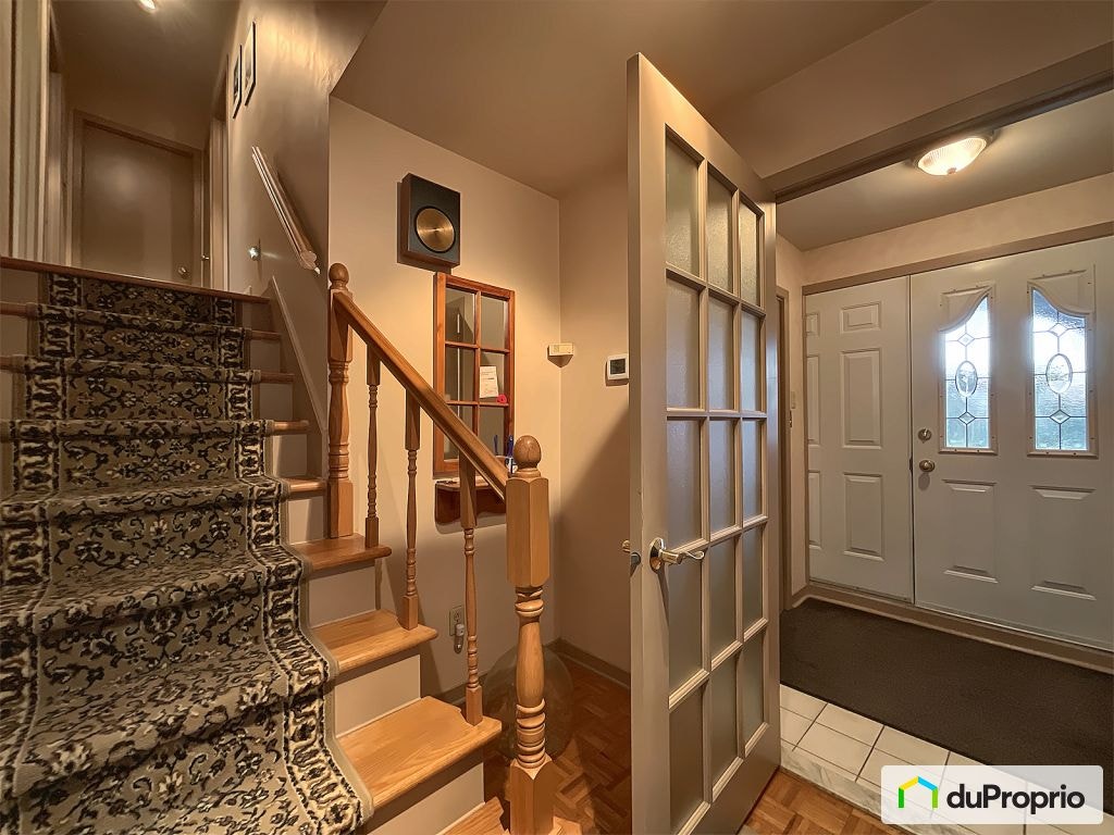 $780,000 - 2 Storey for sale in Candiac — photo 2