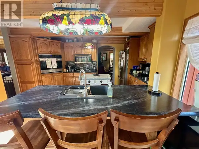 58 RADAR ROAD Fort Nelson, British Columbia in Houses for Sale in Fort St. John - Image 6
