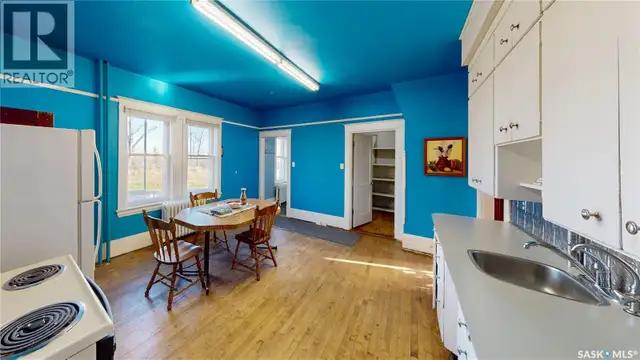 "Hamilton House Acreage"12.56 acres "more or less" Last Mountain in Houses for Sale in Regina - Image 5