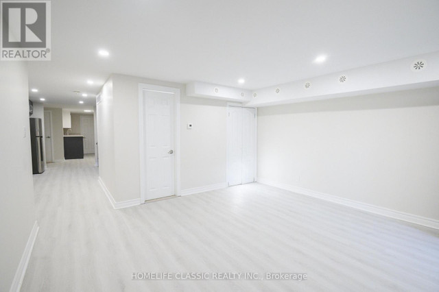 LOWER UNIT - 2915 BUR OAK AVENUE Markham (Cornell), Ontario in Long Term Rentals in Markham / York Region - Image 3