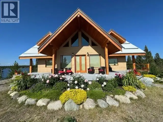 1909 OTTER ROAD Williams Lake, British Columbia in Houses for Sale in Campbell River - Image 4