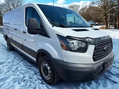 2018 FORD Transit 4MKAUTO 514 865 4438 2018 Ford Transit 250 RWD, 6 Cyl. 3.7L Automatique, 185,928 k...