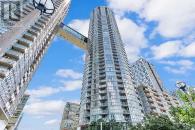 PH01 - 21 ICEBOAT TERRACE Toronto (Waterfront Communities), Onta
