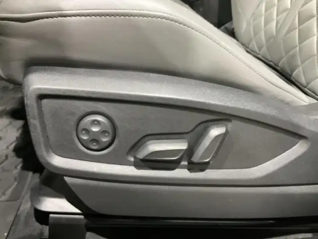 Audi SQ5 Technik 3.0 TFSI quattro 2019 à vendre in Cars & Trucks in Laval / North Shore - Image 14