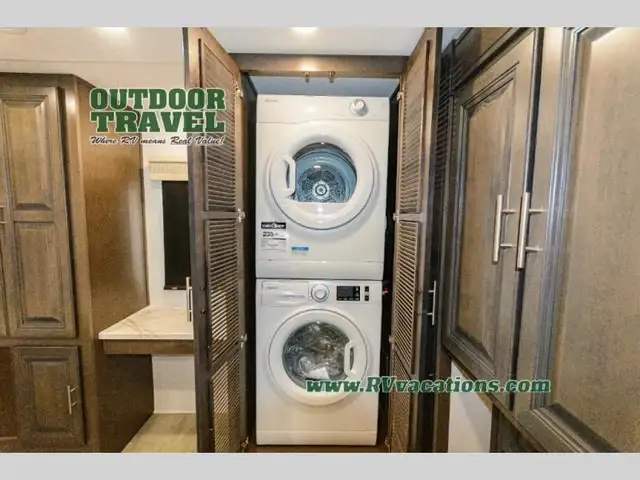 2026 Forest River RV Georgetown 5 Series 34M5 in RVs & Motorhomes in Hamilton - Image 41