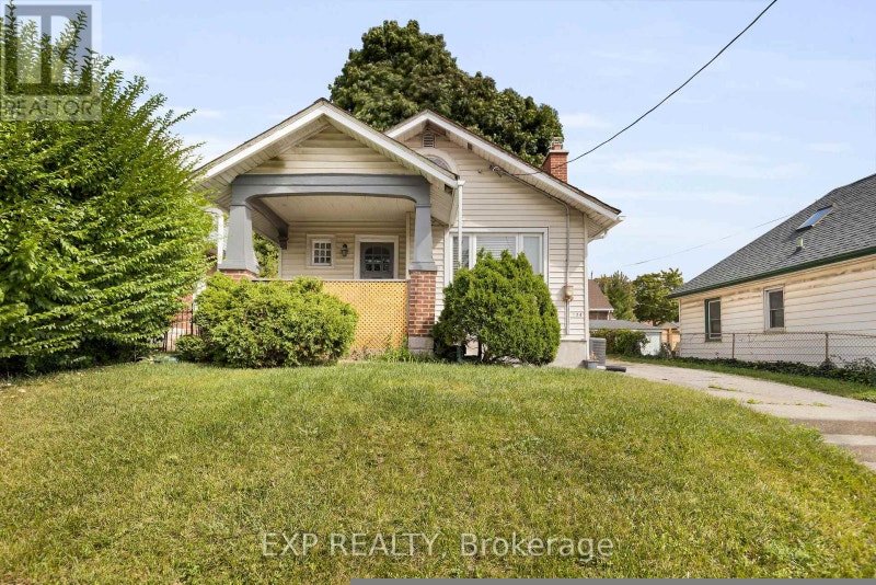 574 HIGHBURY AVENUE N London, Ontario Houses for Sale London