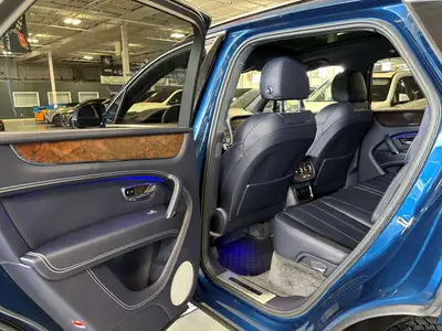 2019 Bentley Bentayga V8 AWD | NO LUX TAX | NIGHT VISION | HEADS, View more