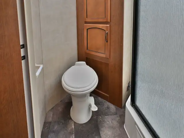 2013 Springdale 241 in Travel Trailers & Campers in St. Albert - Image 16