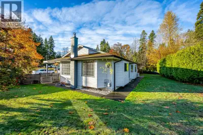 A must-see rancher on a spacious .34-acre lot! Welcome to 4863 Dundas Rd, a beautifully updated 2-be...