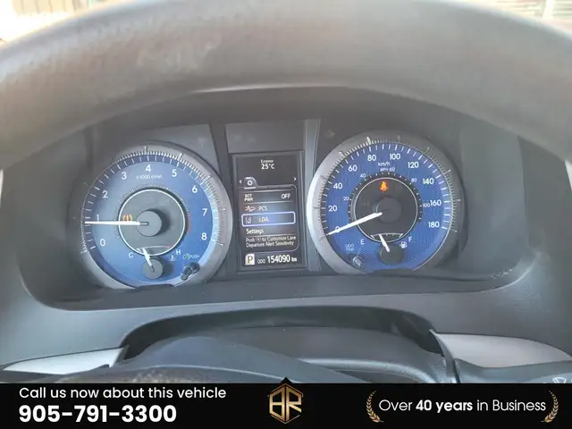 2018 Toyota Sienna LE | AWD | Power doors in Cars & Trucks in Mississauga / Peel Region - Image 12