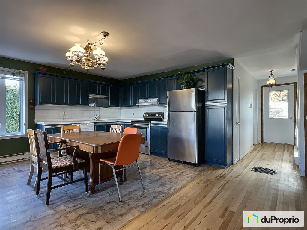 $335,000 - 1 1/2 Storey for sale in L'Anse-St-Jean — photo 2