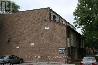 40 - 1200 COURTLAND AVENUE E Kitchener, Ontario