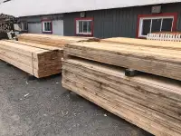 Planche de bois (pruche)