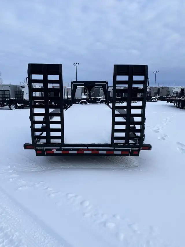 2026 Canada Trailers Gooseneck Equipment Trailer 22,680 lbs. GVW ...