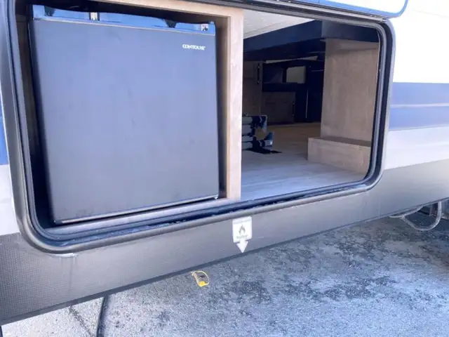 2026 Keystone RV Springdale 2620BHS in Travel Trailers & Campers in Bedford - Image 29