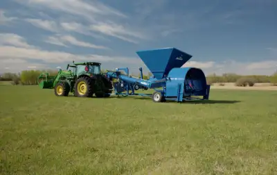 NEW Neeralta 1020 Grain Bagger 10’ Grain Bagger with 8’ 6" x 10’ Hopper, 20” main tube, dual wheels...