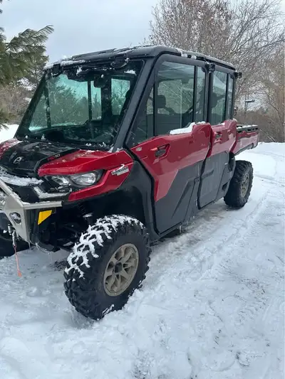 APPLY NOW: https://www.ridecollective.ca/get-pre-approved 2024 CAN-AM DEFENDER HD10 LIMITED • Rotax...