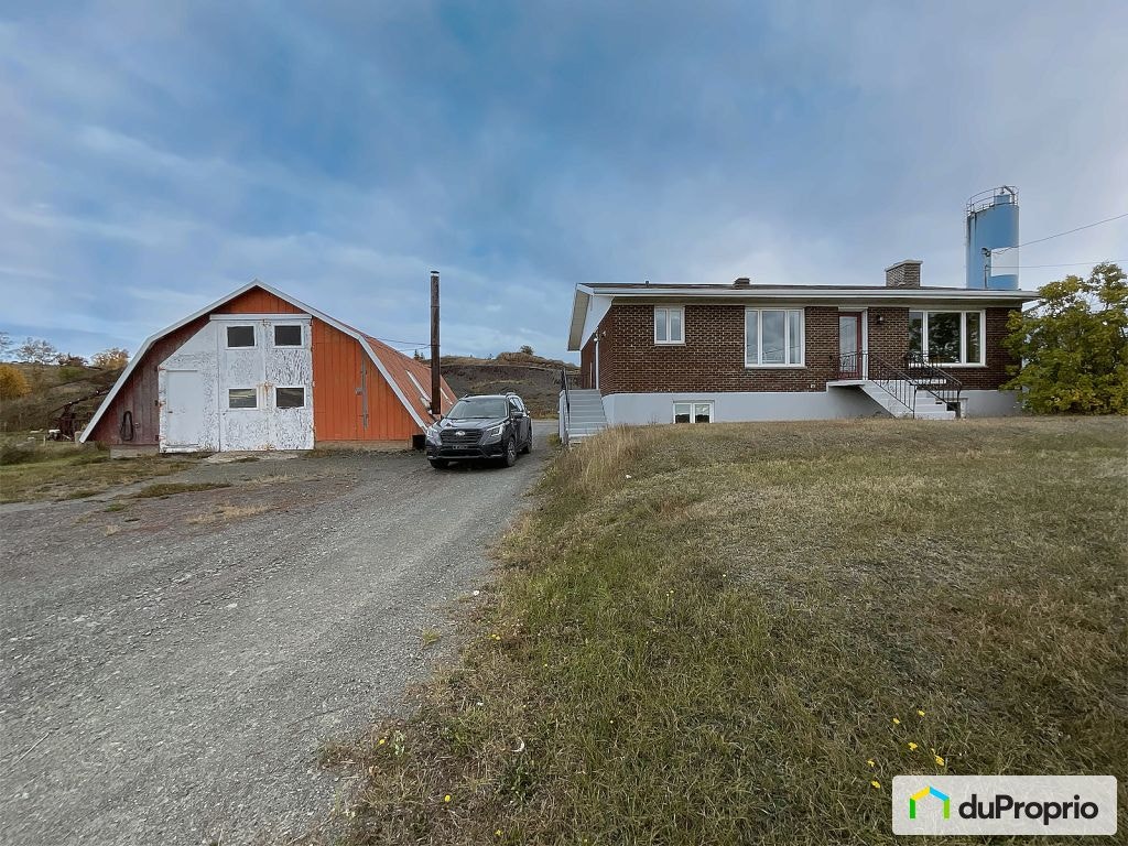 $399,000 - Bungalow in Rimouski (Ste-Odile-Sur-Rimouski) — photo 1