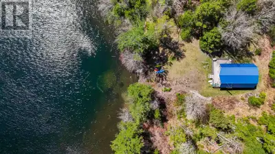 1.5-storey Chalet style cottage offering a private lake frontage experience in the heart of the Mole...