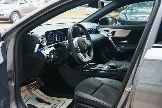 2022 Mercedes-Benz A-Class in Cars & Trucks in Markham / York Region - Image 20