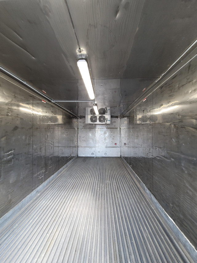Fully Insulated Sea Container Reefers - 20ft and 40ft in Storage Containers in Barrie - Image 3