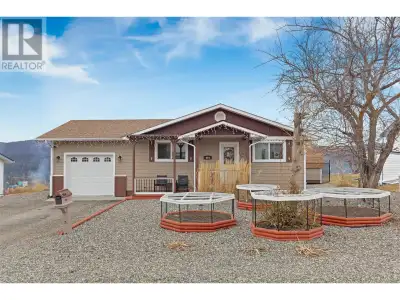 Looking for a completely updated home boasting 4 bedrooms & 4 bathrooms, backing onto green space, w...