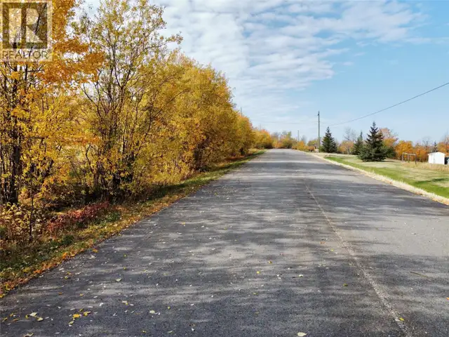 Lot 4 Paradise Valley Subdivision Dawson Creek, British Columbia in Land for Sale in Dawson Creek - Image 9