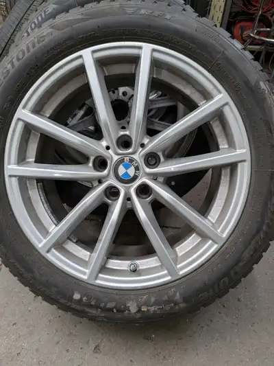 17" OEM BMW Wheels with Bridgestone Run flat tires - Great Tread Rim: OEM BMW Size: 17.7.5 Bore: 74....