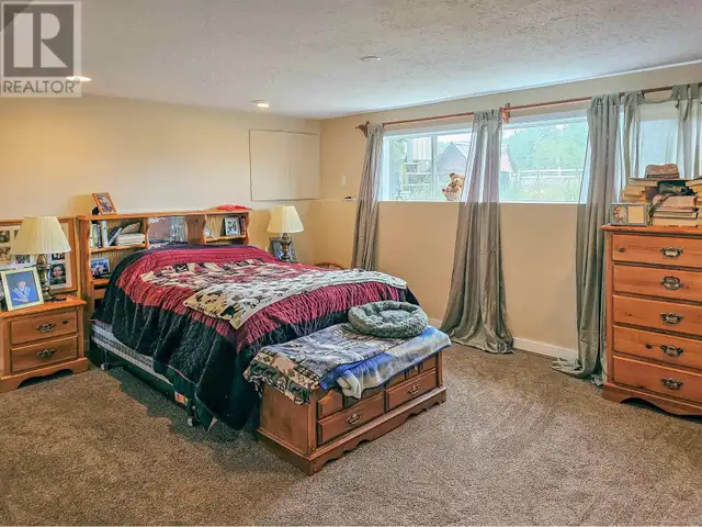 2805 DOHLER ROAD Smithers, British Columbia in Houses for Sale in Smithers - Image 17