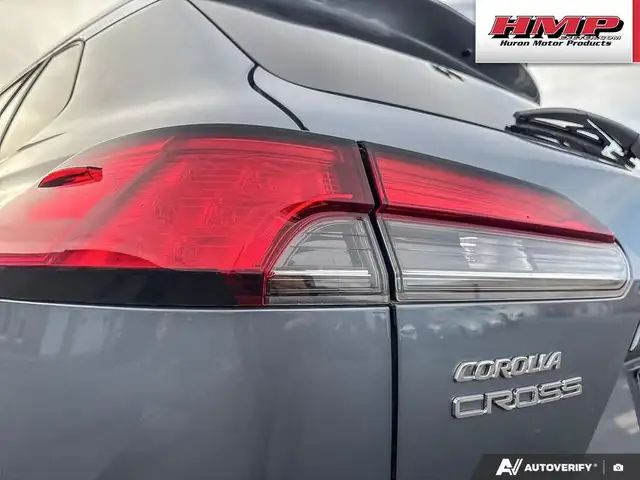 2024 Toyota Corolla Cross XLE in Cars & Trucks in Grand Bend - Image 11