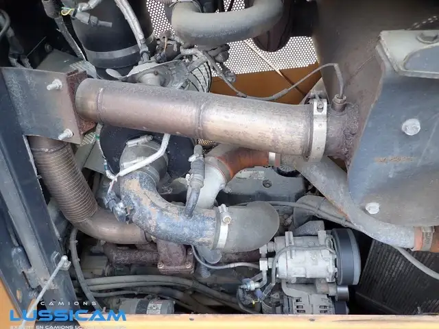 2014 Case 1650M in Heavy Equipment in Longueuil / South Shore - Image 20