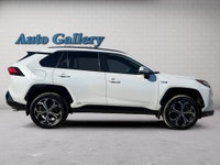CLEAN CARFAX, ELECTRIFIED PERFORMANCE Experience the perfect balance of power, efficiency, and advan... (image 5)