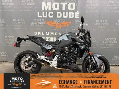 2022 BMW F900R ABS BMW F900R ABS 2022 SEULEMENT 9 886 KM FREINS ABS TRACTION CONTROL SUSPENSION ESA...