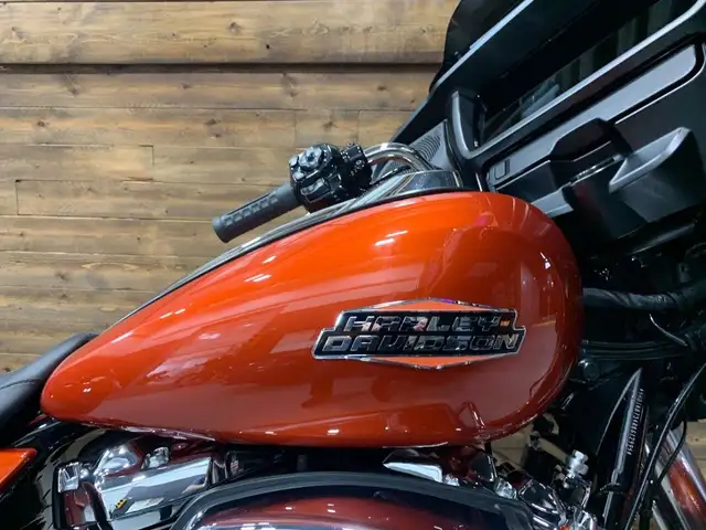 2024 Harley-Davidson Street Glide in Street, Cruisers & Choppers in Oshawa / Durham Region - Image 16