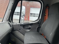 2019 Freightliner M2 106 Ryder Stock ID: 820519 Transmission Type/Speed: AUTO 6 Engine: DIESEL L9'17... (image 8)