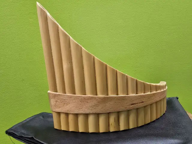 Pan flute (panpipe) + leather bag (Not Used, New!) in Hobbies & Crafts in City of Montréal - Image 8