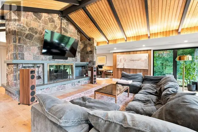 2510 BRITANNIA ROAD Burlington, Ontario in Houses for Sale in Oakville / Halton Region - Image 28
