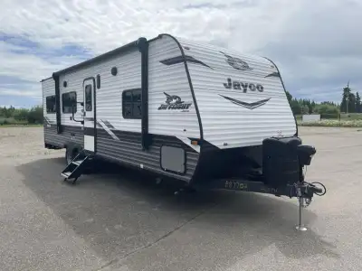 Jayco Jay Flight SLX 8 toy hauler 265TH highlights: 5' 11in.in. Cargo Area 7' Ramp w/ Spring Assist...