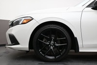 SUNROOF, HEATED STEERING WHEEL, BLIND SPOT MONITOR, REMOTE START, DUAL CLIMATE CONTROL, APPLE CAR PL... (image 3)