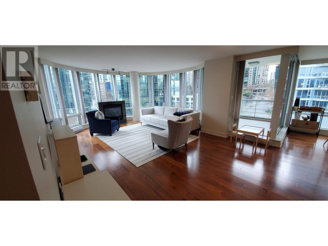 704 499 BROUGHTON STREET Vancouver, British Columbia in Condos for Sale in Vancouver
