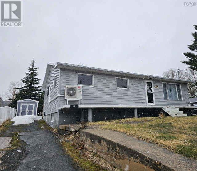 25 Clearyville Street North Sydney, Nova Scotia in Houses for Sale in Cape Breton - Image 2