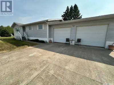 Welcome to 202 Hamjea Street!! This 4-bedroom, 3-bathroom home, built in 1995, sits on three lots on...