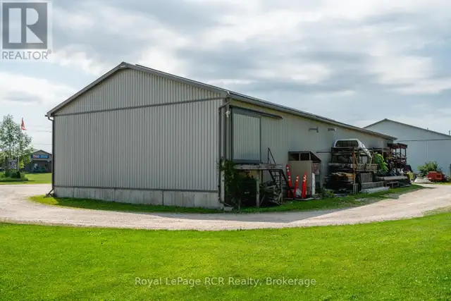 74 14TH AVENUE Hanover, Ontario in Commercial & Office Space for Sale in Owen Sound - Image 7