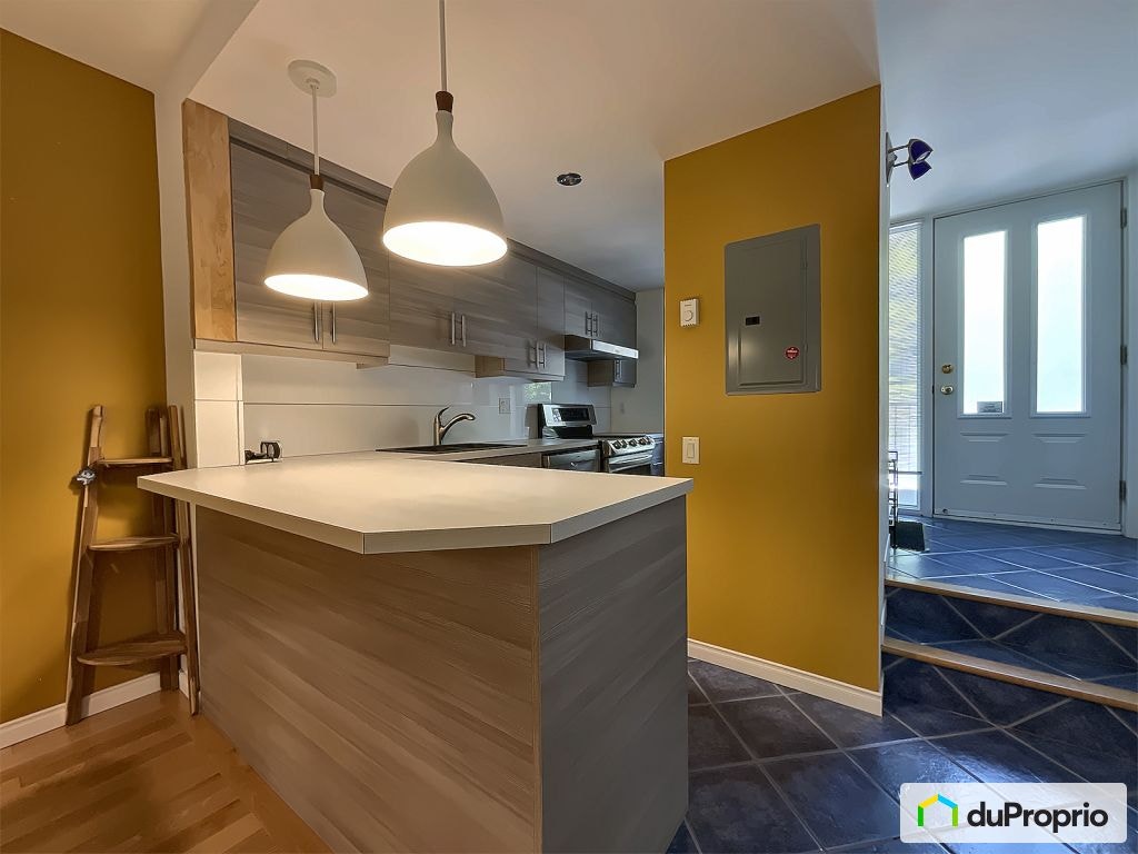 $385,000 - Condominium for sale in Montcalm — photo 2