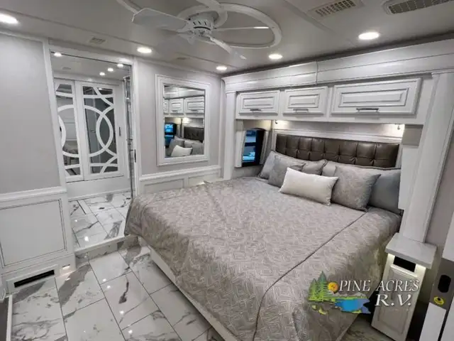 2024 Entegra Coach Anthem 44B 450 h.p. Diesel in RVs & Motorhomes in Moncton - Image 57