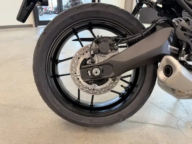 2026 Yamaha YZF-R7 70th Anniversary Edition in Street, Cruisers & Choppers in Winnipeg - Image 16