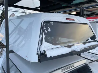 ** USED 17-22 FORD F350 6.75 FT RANGERIDER CANOPY ** WILL FIT 2017 - 2022 FORD F-350 CREW CAB 6.75 F...