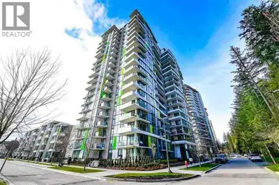 Eton building by Polygon, functional layout, South East corner, 3 bedrooms 2 bathrooms, unfurnished,...