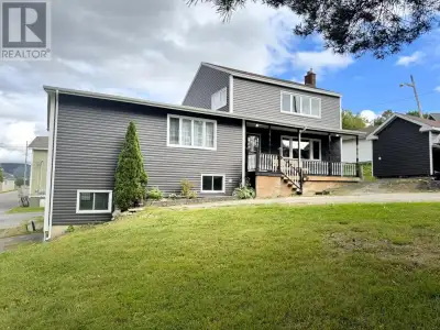 Welcome to 49 Wellington Street – classic charm meets modern convenience. This beautifully upgraded...