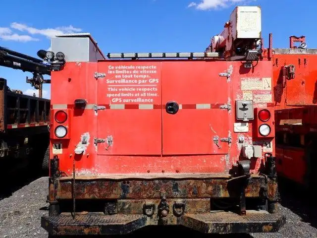 2011 Ford F550 in Heavy Trucks in Longueuil / South Shore - Image 6